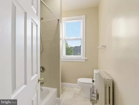 Bath - 140 U St NE, Washington, DC 20002 photo 1 of 3