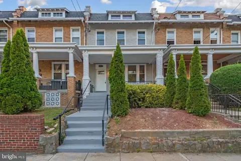 4522 4th St NW, Washington, DC 20011