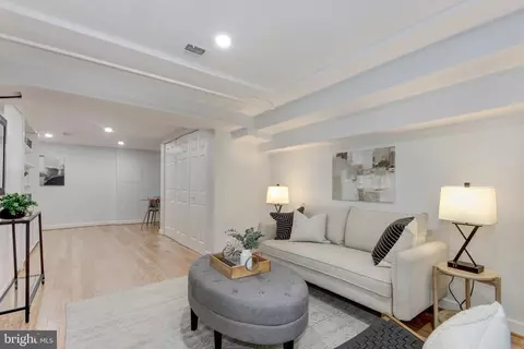 Other - 729 3rd St SW, Washington, DC 20024 photo 2 of 10