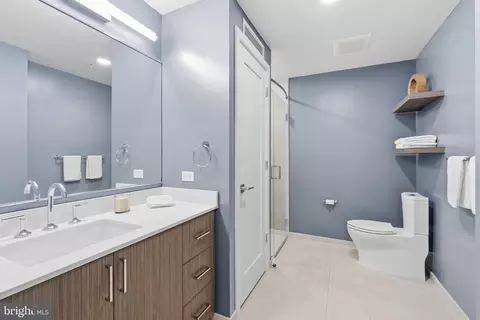 Bath - 1211 Van St SE #612, Washington, DC 20003 photo 1 of 1