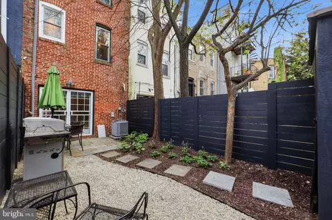 Exterior - 1433 W Street St NW, Washington, DC 20009 photo 5 of 7