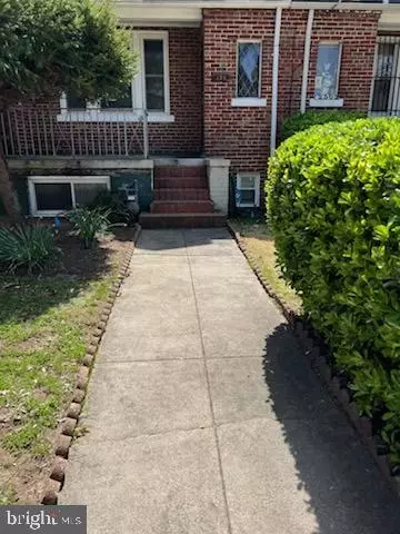 228 Jefferson St NW, Washington, DC 20011