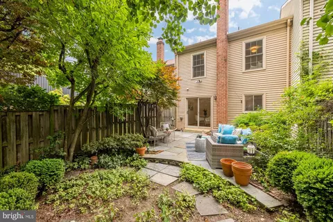 Exterior - 2313 37th St NW, Washington, DC 20007 photo 5 of 7
