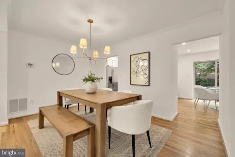 Dining - 2313 37th St NW, Washington, DC 20007 photo 1 of 5