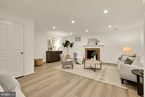 Living - 2313 37th St NW, Washington, DC 20007 photo 4 of 6