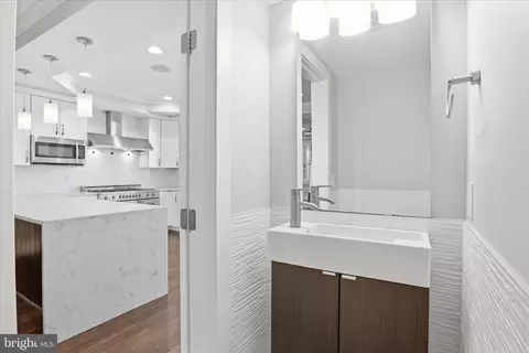 Entry Way - 1119 Staples St NE, Washington, DC 20002 photo 2 of 2