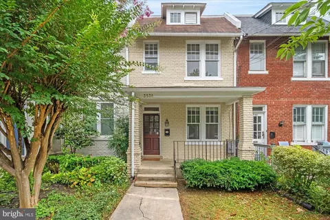 3538 T St NW, Washington, DC 20007