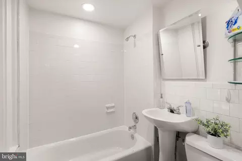 Bath - 210 4th St SE, Washington, DC 20003 photo 3 of 7
