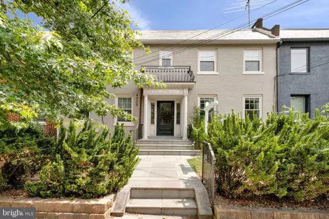 4005 7th St NE #2, Washington, DC 20017