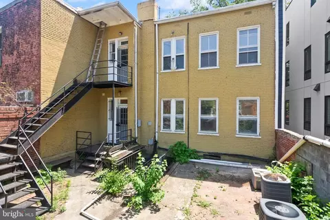 Exterior - 310 K St NE, Washington, DC 20002 photo 3 of 11