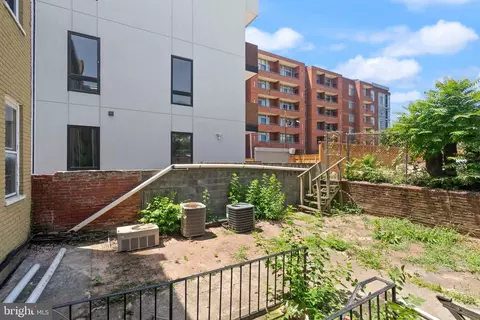 Exterior - 310 K St NE, Washington, DC 20002 photo 5 of 11