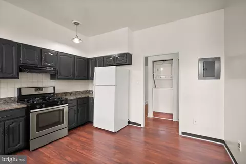 Entry Way - 310 K St NE, Washington, DC 20002 photo 1 of 5