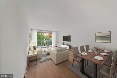 730 24th St NW #206, Washington, DC 20037