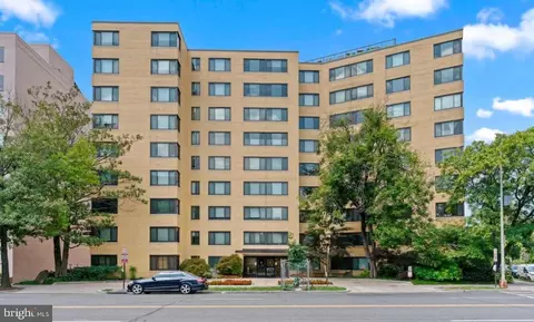 5410 Connecticut Ave NW #403, Washington, DC 20015