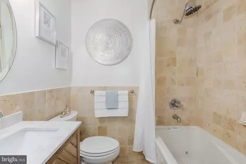 Bath - 28 17th St SE, Washington, DC 20003 photo 1 of 2