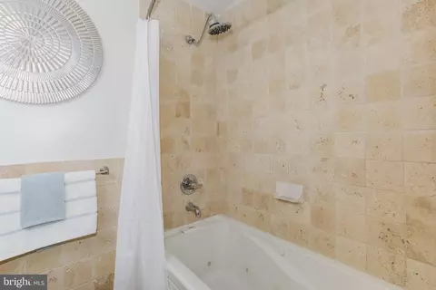 Bath - 28 17th St SE, Washington, DC 20003 photo 2 of 2