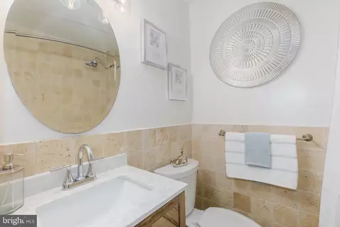 Other - 28 17th St SE, Washington, DC 20003 photo 2 of 4