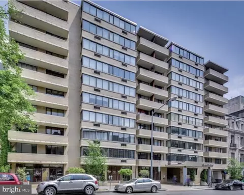 1325 18th St NW #1002, Washington, DC 20036