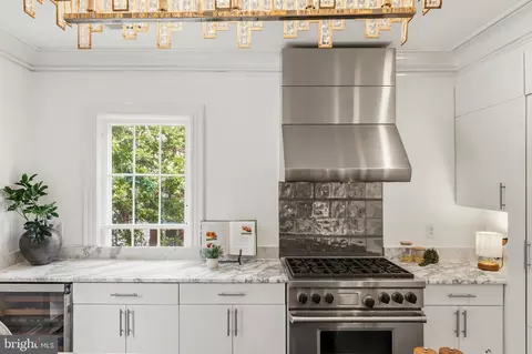 Kitchen - 1229 O St NW, Washington, DC 20005 photo 6 of 7