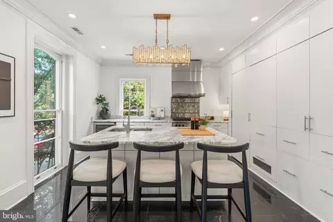 Kitchen - 1229 O St NW, Washington, DC 20005 photo 3 of 7