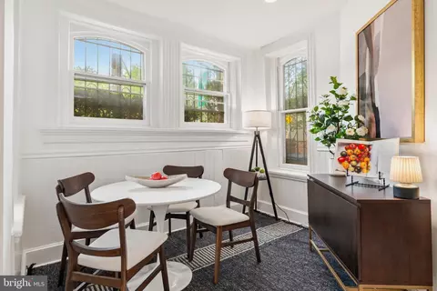 Dining - 1229 O St NW, Washington, DC 20005 photo 4 of 4