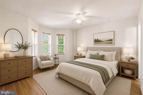Bedroom - 737 3rd St NE, Washington, DC 20002 photo 1 of 3