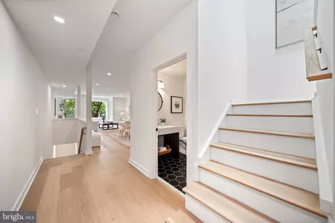 Entry Way - 131 11th St NE, Washington, DC 20002 photo 4 of 5
