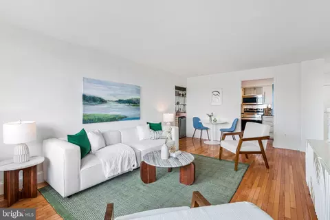 1325 18th St NW #1007, Washington, DC 20036