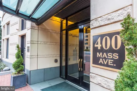 400 Massachusetts Ave NW #711, Washington, DC 20001
