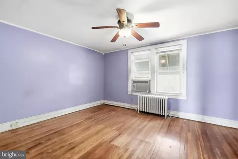 Bedroom - 557 23rd Pl NE, Washington, DC 20002 photo 1 of 2