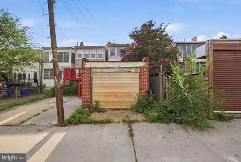 Exterior - 557 23rd Pl NE, Washington, DC 20002 photo 4 of 9
