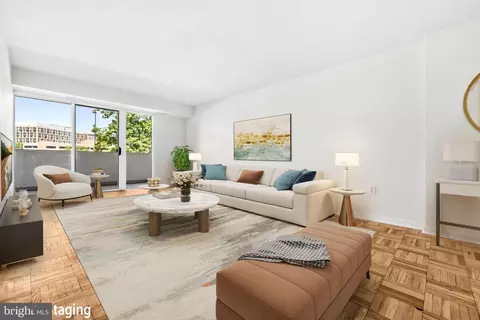 700 7th St SW #126, Washington, DC 20024