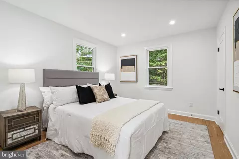 Bedroom - 4509 Clark Pl NW, Washington, DC 20007 photo 4 of 5