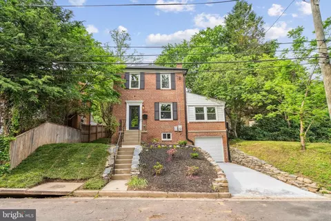Exterior - 4509 Clark Pl NW, Washington, DC 20007 photo 4 of 4