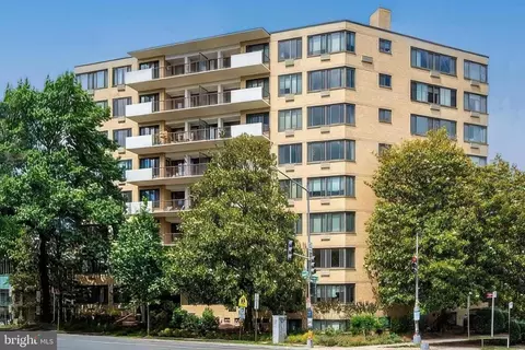 3601 Wisconsin Ave NW #210, Washington, DC 20016