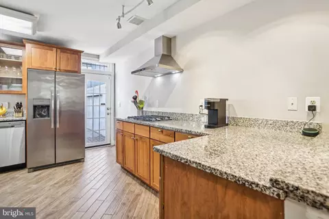 Kitchen - 403 E Street St NE, Washington, DC 20002 photo 1 of 4