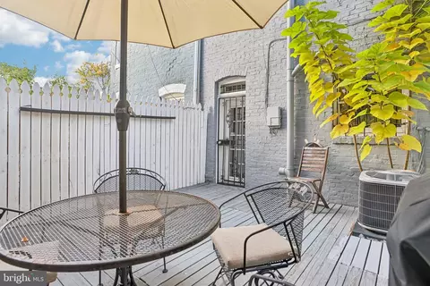 Exterior - 403 E Street St NE, Washington, DC 20002 photo 3 of 3