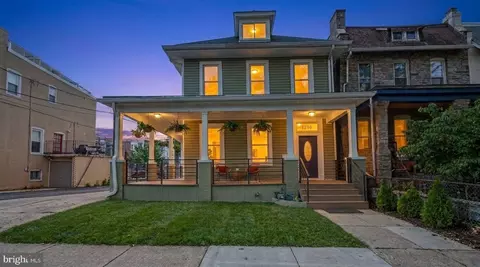 1216 Shepherd St NW, Washington, DC 20011