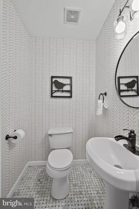 Bath - 633 Constitution Ave NE, Washington, DC 20017 photo 1 of 5