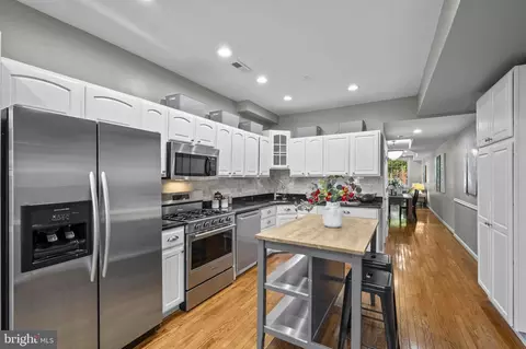 Kitchen - 633 Constitution Ave NE, Washington, DC 20017 photo 3 of 4