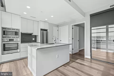 Kitchen - 1300 4th St SE #901, Washington, DC 20003 photo 1 of 4