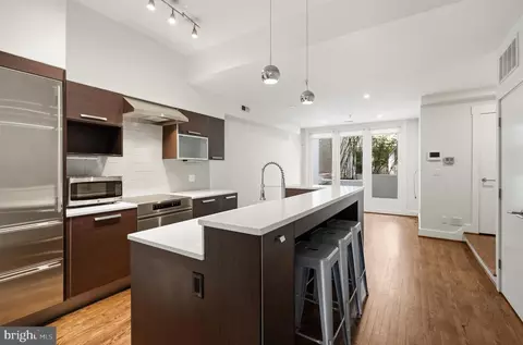 426 M St NW #D, Washington, DC 20001