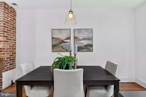 Dining - 208 12th St SE, Washington, DC 20003 photo 4 of 4