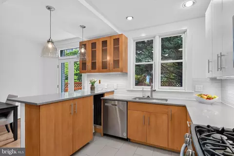 Kitchen - 208 12th St SE, Washington, DC 20003 photo 5 of 8