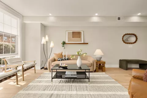 3532 12 13th St NW #2, Washington, DC 20010