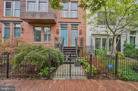 1333 Constitution Ave NE #B, Washington, DC 20002