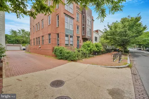 1333 Constitution Ave NE #B, Washington, DC 20002 photo 25