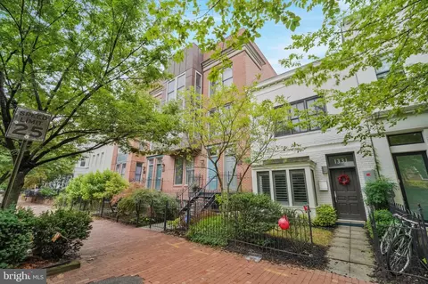 1333 Constitution Ave NE #B, Washington, DC 20002 photo 2