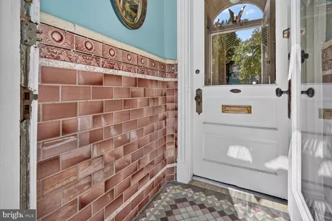 Entry Way - 138 D St SE, Washington, DC 20003 photo 1 of 5