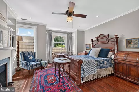 Bedroom - 138 D St SE, Washington, DC 20003 photo 1 of 3